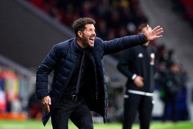 阿劳霍抵达巴萨总部即将续约 新合同2031年到期